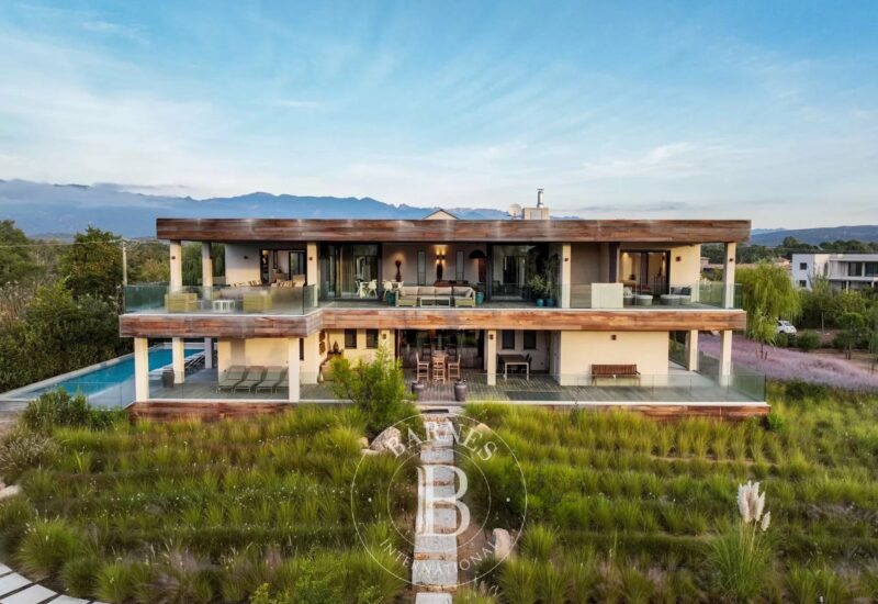 Porto Vecchio, Cala Rossa, Villa A Figliola, 7 bedrooms, Pool, close to the beach