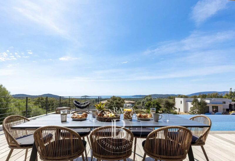 Porto-vecchio, villa 4 bedrooms, 1 children dormitory, swimming pool, sea view, Villa Saviu RL303