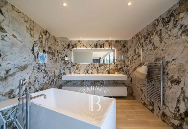 Saint-Cyprien, villa 7 chambres, piscine, vue mer panoramique, RL289 Villa Alba
