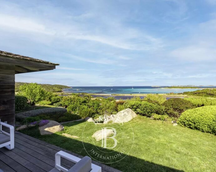 Bonifacio, Piantarella, villa 6 chambres, vue mer, villa l’Acqua di Piana RL287