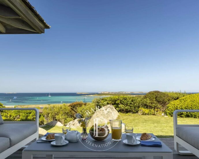 Bonifacio, Piantarella, villa 6 chambres, vue mer, villa l’Acqua di Piana RL287