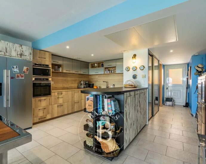 Lumio, 2-bedroom flat with sea view in a luxury residence by the sea