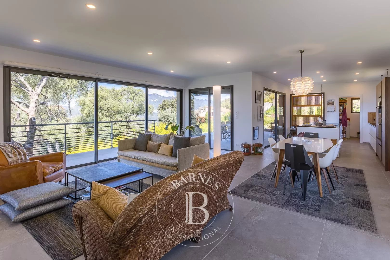 Propriano property, Villa with sea and mountain views