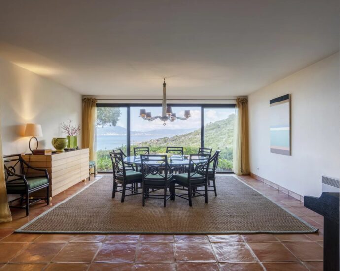 Coti-Chiavari, Rive Sud, 2 villas, Piscine, 7 chambres,  vue mer, plage à pied