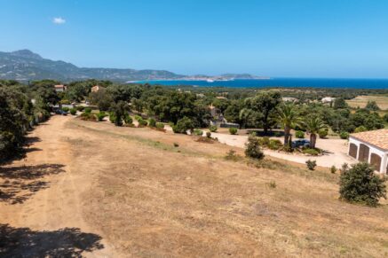 Lumio, terrain à bâtir, vue mer
