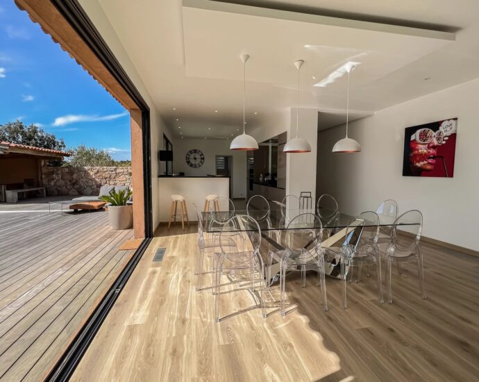 Porto-Vecchio, Villa 5 chambres, piscine, RL343 Les Arbousiers