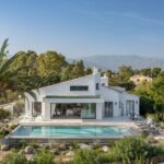 Saint-Cyprien, villa 5 chambres, piscine, pied dans l’eau