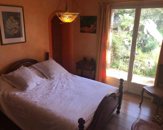 Porto Vecchio, Palombaggia, villa 5 chambres, piscine et vue mer, Villa Elea RL191