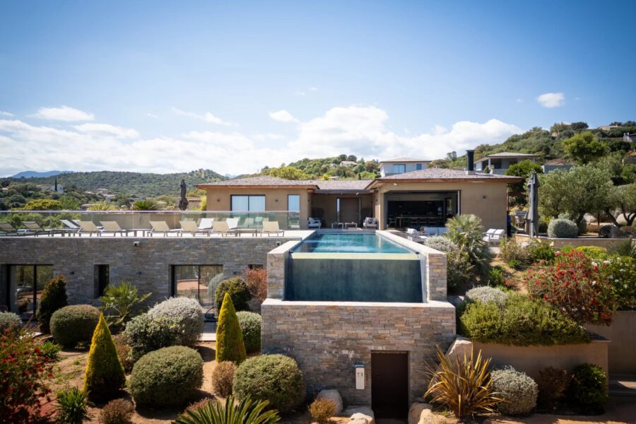 Pinarello, Villa de 5 chambres, piscine, vue mer et plage à pied
