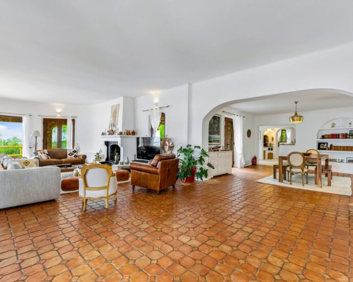 Ajaccio, villa 7 chambres, vue mer, A GIRAFFA RL335