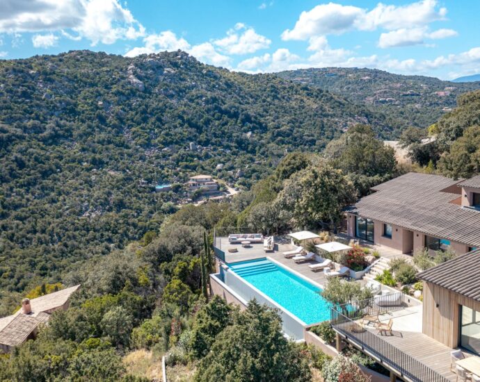 Villa Piuma, 6 bedrooms, swimming pool, sea view