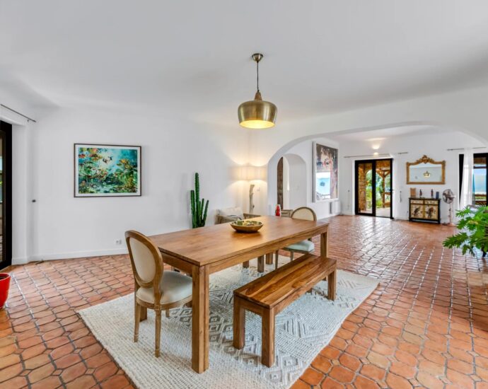 Ajaccio, villa 7 chambres, vue mer, A GIRAFFA RL335