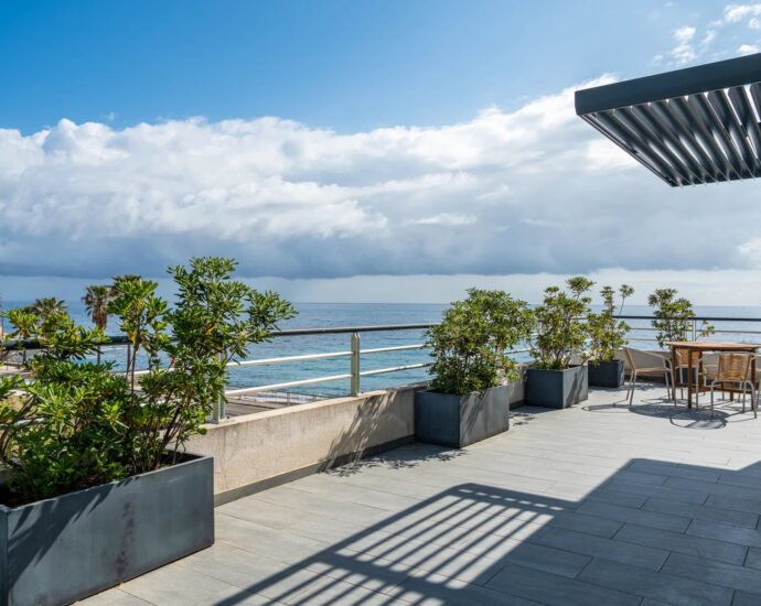 Bastia, penthouse, vue mer, 4 chambres, proche plage
