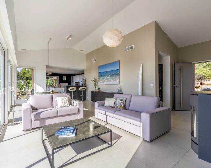 Porto -Vecchio, Arasu, Cirindinu, villa 3 chambres, piscine, vue mer panoramique, proche plage