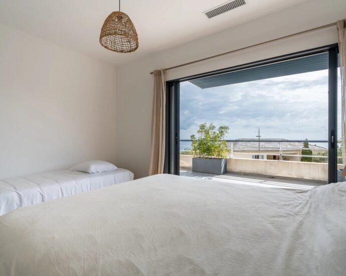 Bastia, penthouse, vue mer, 4 chambres, proche plage