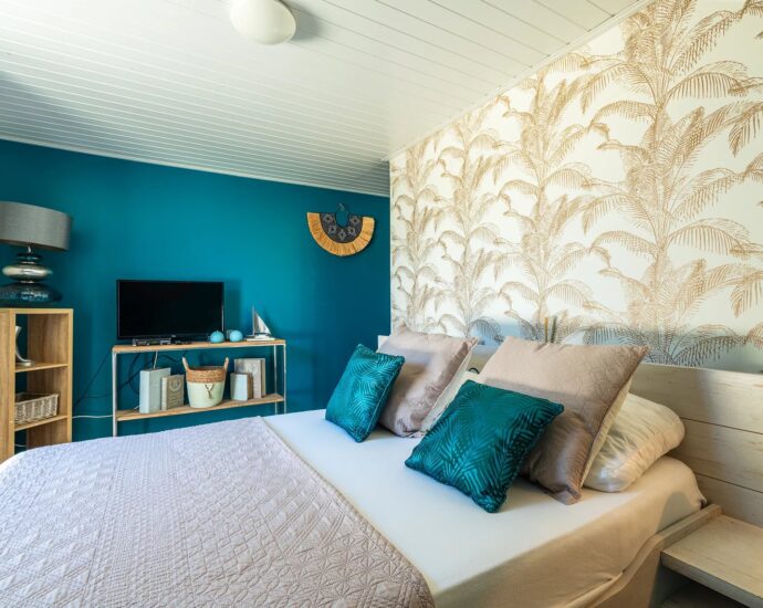 Lumio, villa, 7 bedrooms, sea view, walking distnce to the beach