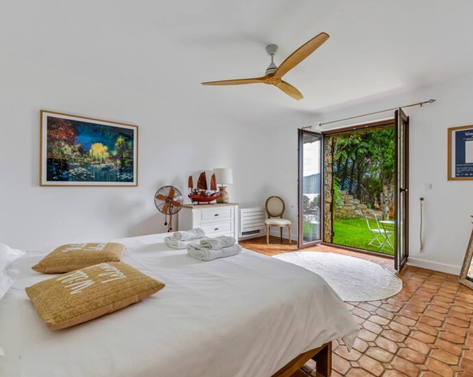 Ajaccio, villa 7 chambres, vue mer, A GIRAFFA RL335