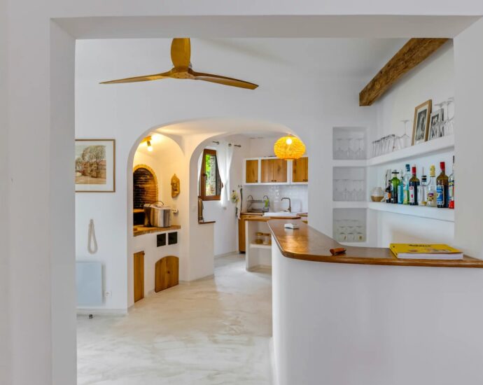 Ajaccio, villa 7 chambres, vue mer, A GIRAFFA RL335