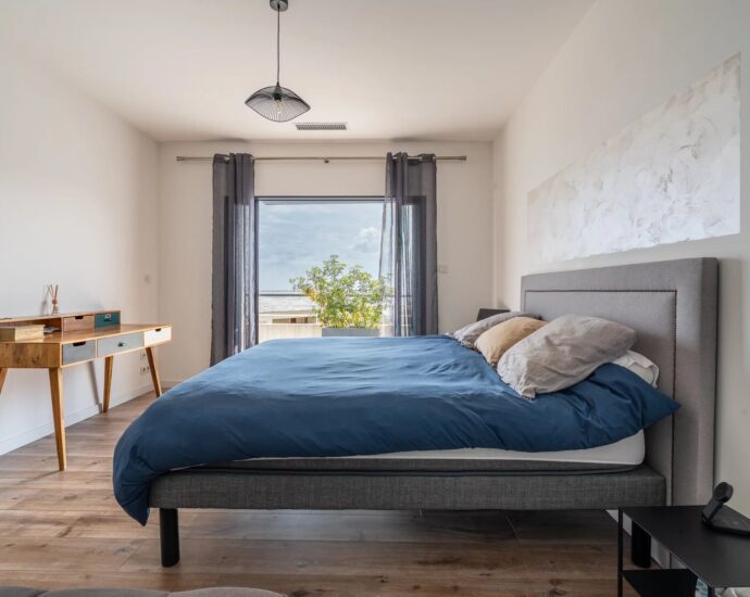 Bastia, penthouse, vue mer, 4 chambres, proche plage