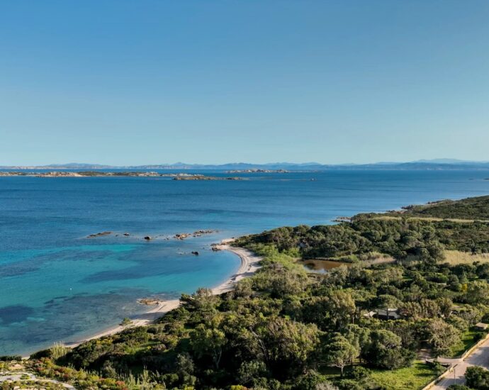 BONIFACIO – CALA LONGA – PANORAMIC SEA VIEW PROPERTY