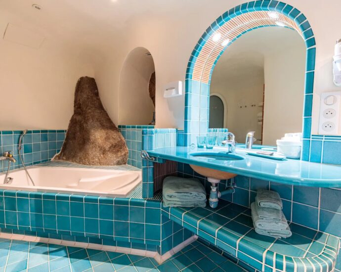 Bonifacio, Cala Longa , Villa 6 chambres, piscine, vue mer,  RL357 Marina Di Cavu