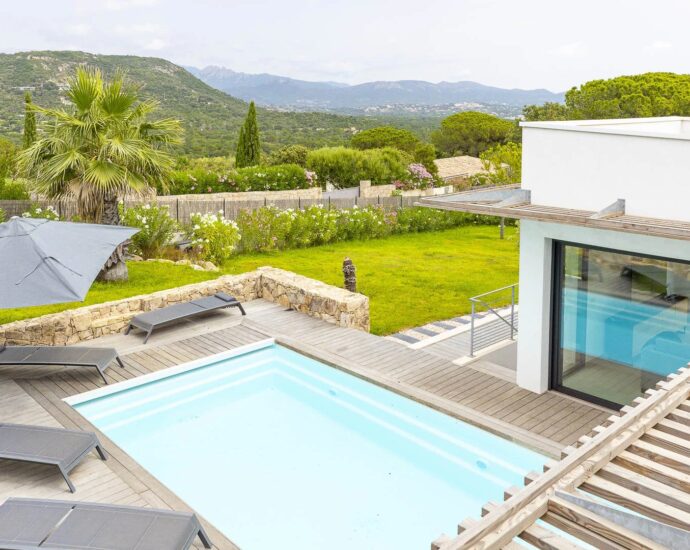 Capicciola – Ensemble de 2 magnifiques villas T6, vue mer, proche plage