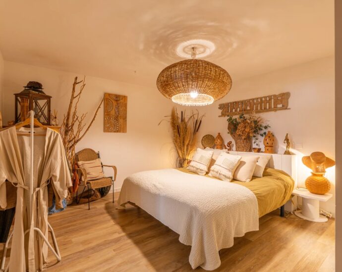 Exclusivité, Porto-Vecchio, propriété 7 chambres, piscine