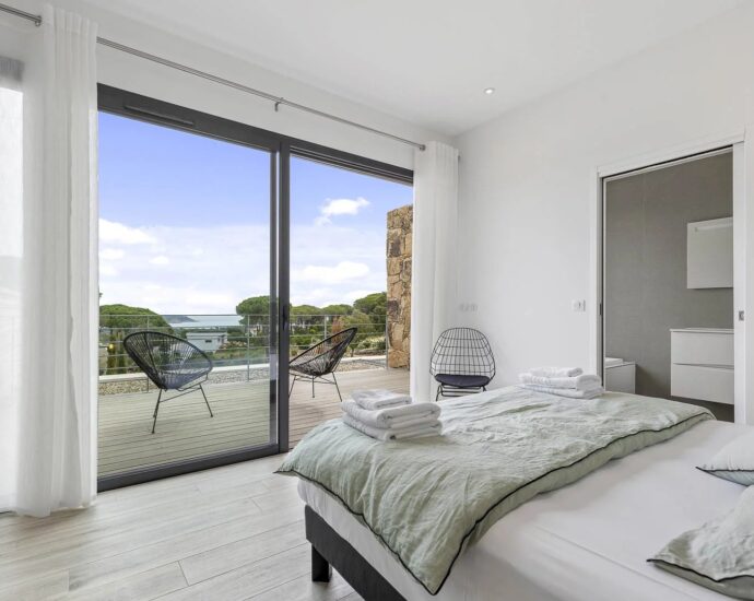 Capicciola – Ensemble de 2 magnifiques villas T6, vue mer, proche plage
