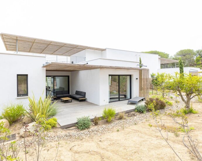 Capicciola – Ensemble de 2 magnifiques villas T6, vue mer, proche plage