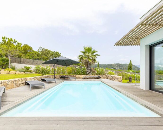Capicciola – Ensemble de 2 magnifiques villas T6, vue mer, proche plage