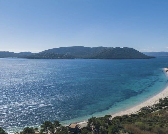 Porto Vecchio, Cala Rossa, Villa A Maredda, 5 chambres, piscine et plage à pied