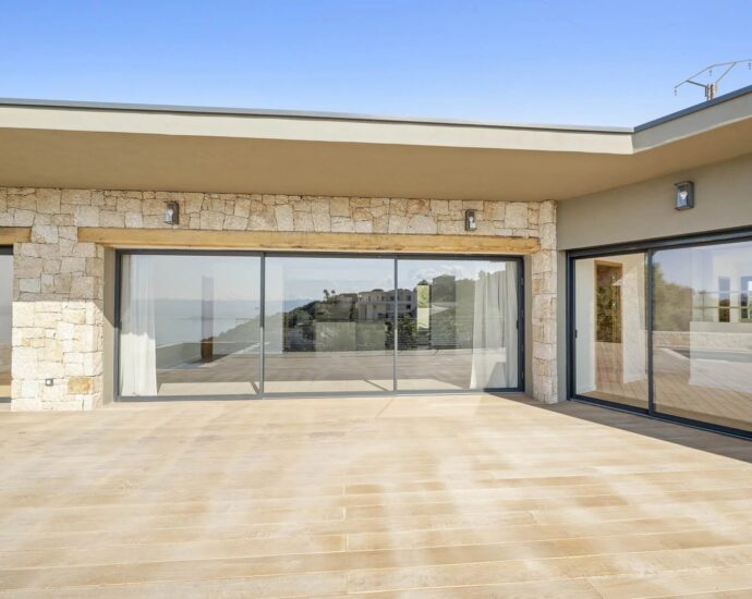 Ajaccio, new program, luxury villas, panoramic sea and mountains view, swimming pool, near beach
