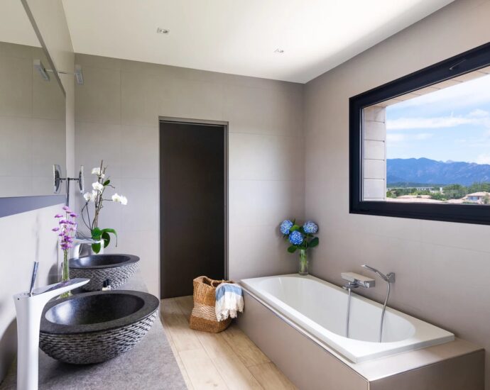 Porto Vecchio, Cala Rossa, Villa A Maredda, 5 chambres, piscine et plage à pied