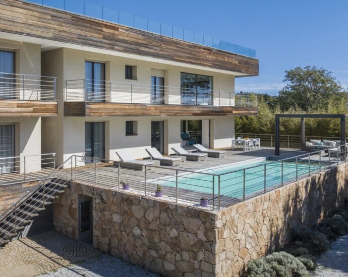 Porto Vecchio, Cala Rossa, Villa A Maredda, 5 chambres, piscine et plage à pied