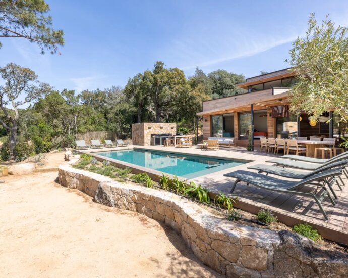 Domaine de Cala Rossa,  Villa neuve, Plage à pied