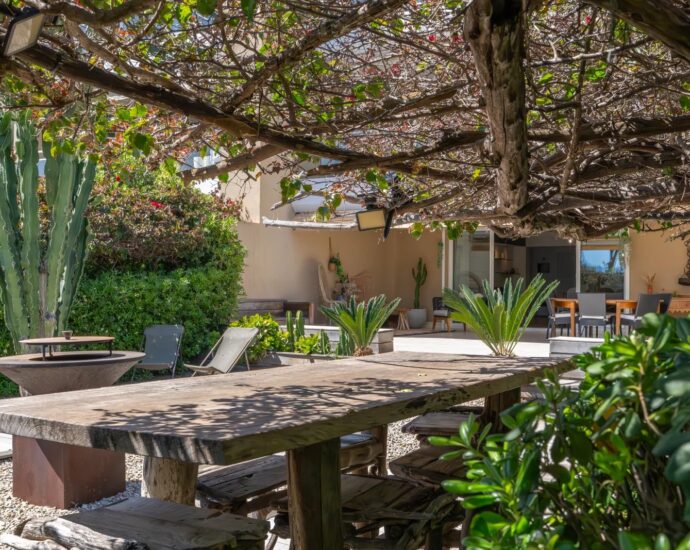 Exclusive Listing, Ajaccio, Sanguinaires – High-End Apartment, 4 Bedrooms, Sea View, Walking Distance to the Beach