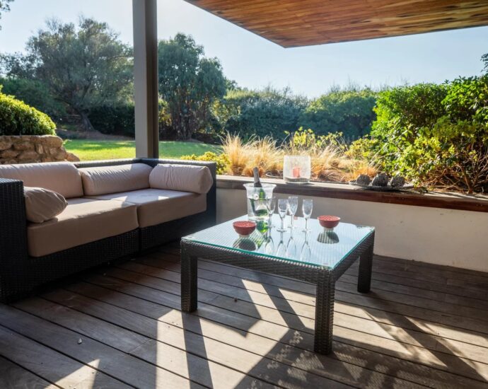Pinarello, 5 bedrooms, swimming pool, sea and mountain views