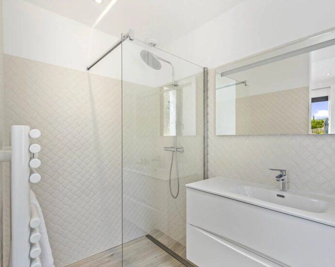 Capicciola – Ensemble de 2 magnifiques villas T6, vue mer, proche plage