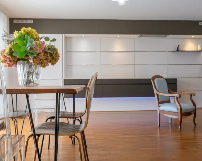 Exclusive Listing, Ajaccio, Sanguinaires – High-End Apartment, 4 Bedrooms, Sea View, Walking Distance to the Beach