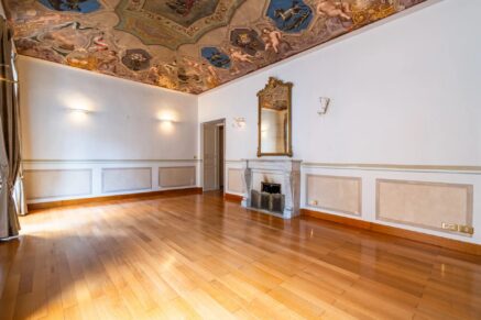 Bastia, City Center, Bourgeois Apartment, 3 Bedrooms