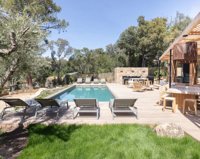 Domaine de Cala Rossa,  Villa neuve, Plage à pied
