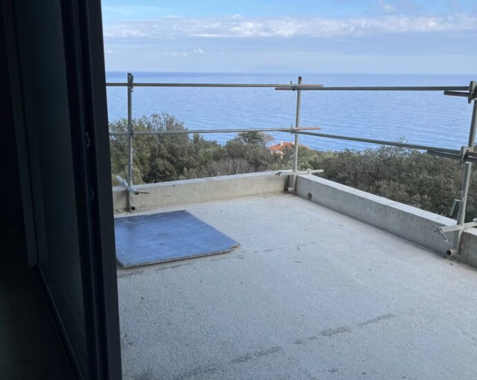Ville di Pietrabugno. appartement neuf. 2 chambres. vue mer
