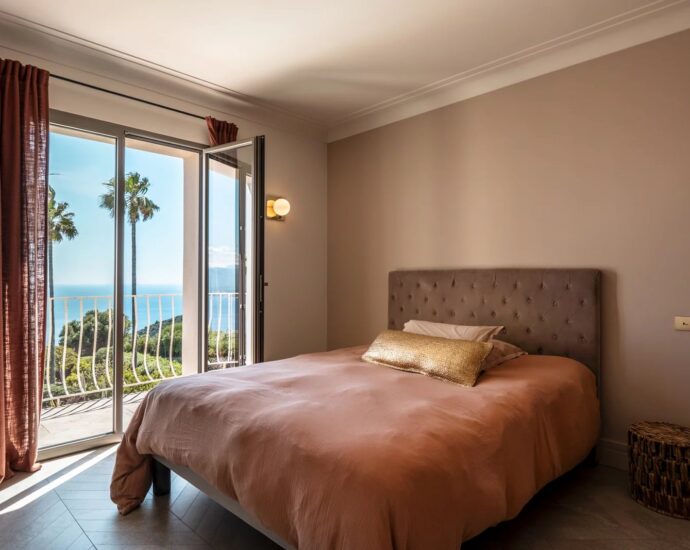 Exclusivité, Ajaccio, Villa, 4 chambres, vue mer panoramique, piscine
