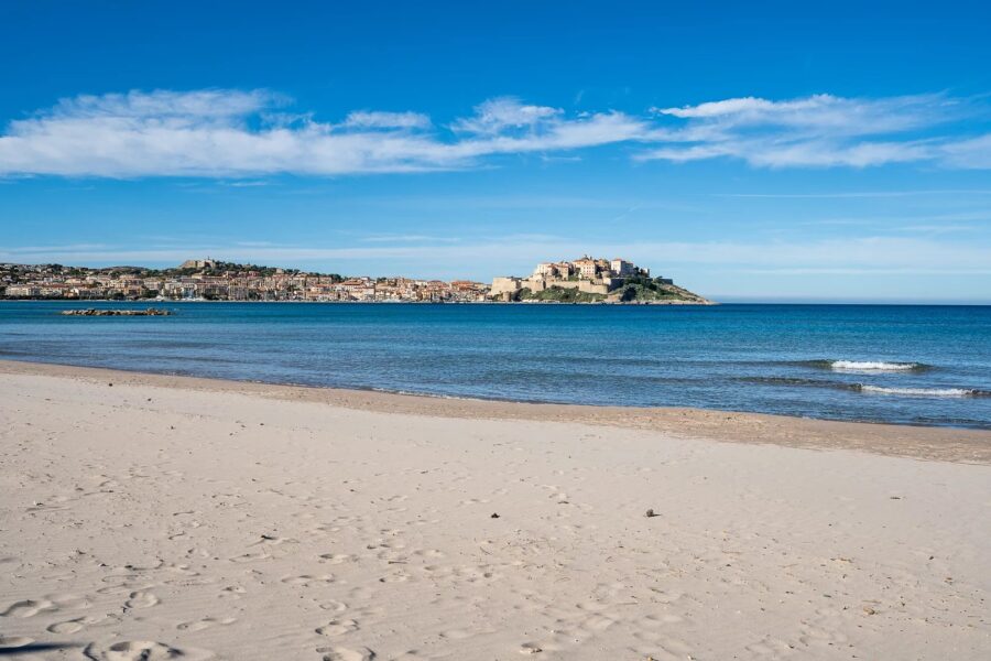 Calvi, appartement d’exception, 3 chambres, vue mer panoramique