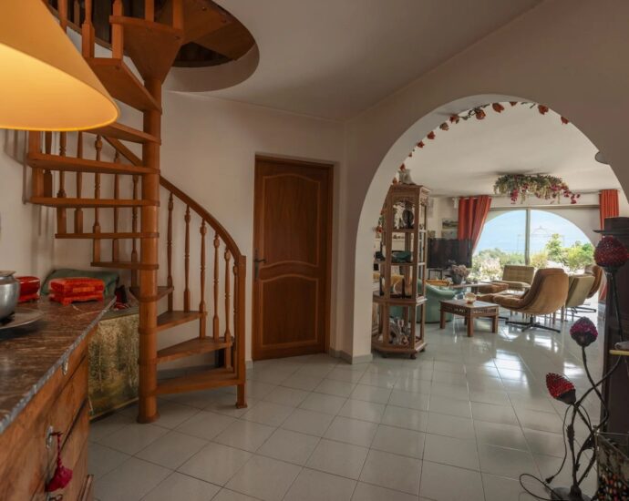 Exclusive, Monticello, villa, 3 bedrooms, sea view