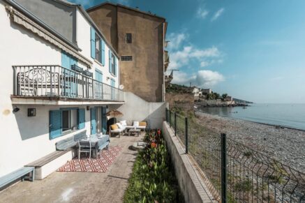Lavasina, Appartement pied dans l’eau, 1 chambre, grande terrasse, vue mer panoramique