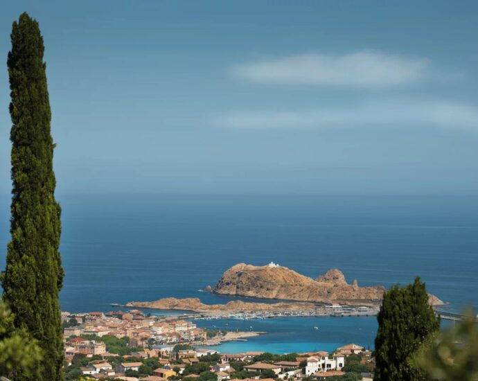 Exclusive, Monticello, villa, 3 bedrooms, sea view