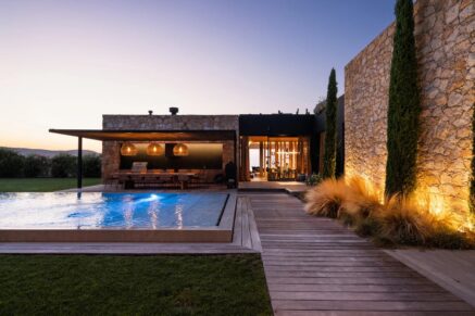 Calvi, Villa d’exception, 8 chambres, 2 piscines, vue mer panoramique