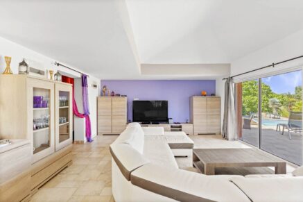 Exclusivité, Carpalone, villa 4 Chambres, Piscine, vue dégagée,  Proche plage