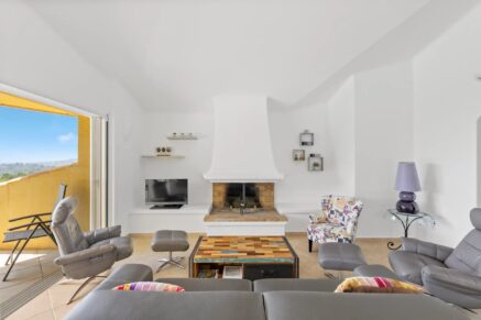 Ste Lucie de Porto-Vecchio –  Villa 3 chambres avec piscine, garage, vue panoramique mer et montagnes